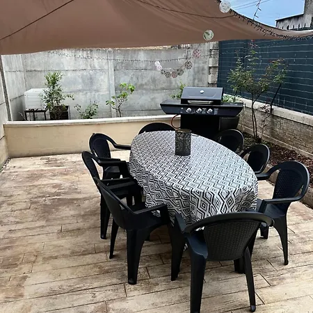 וילה La Renardiere Neufchâteau